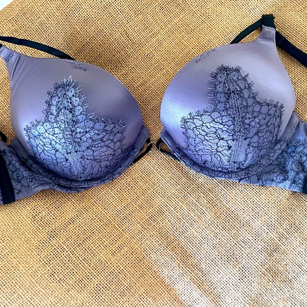 Victoria Secret Bombshell Bra